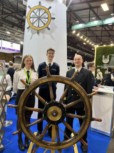 Bachelor in Maritime Transport- Navigation